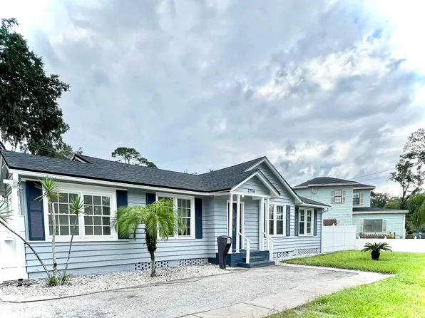 2704 Spring Park Rd, Jacksonville, FL 32207