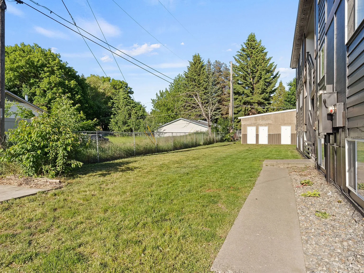 2 bed, 950 sqft, $1,395 — Photo 4