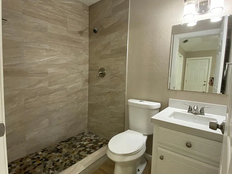 1204 Bryce Dr #5 — Photo 6