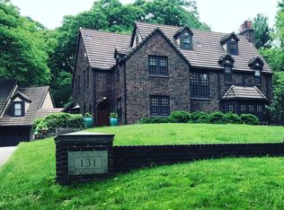 131 Tonawanda Dr, Des Moines, IA 50312