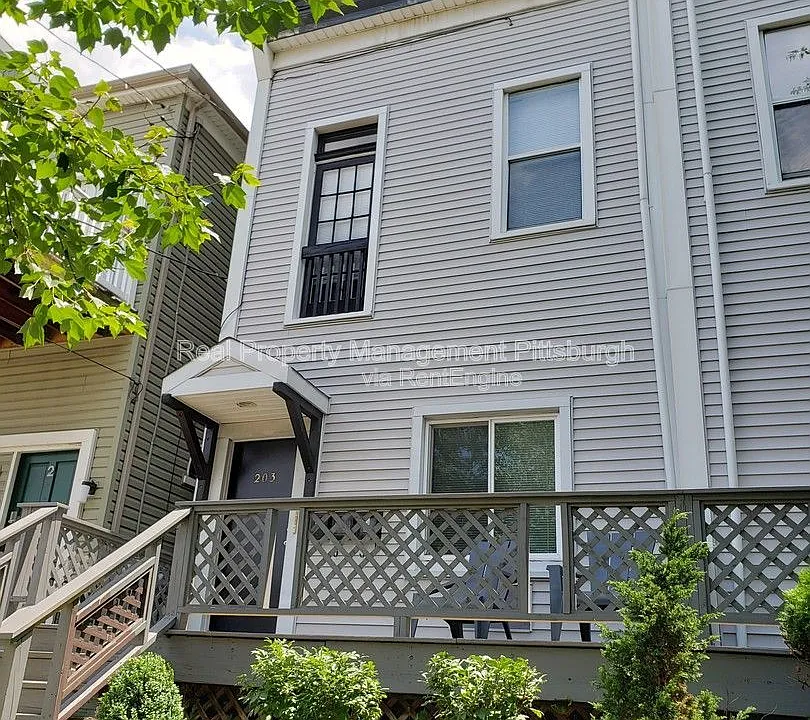 203 Lehigh Ave #2