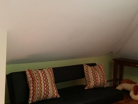 5th image of 181 Cole Ave #3