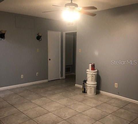 3rd image of 631 Shady Lane Dr