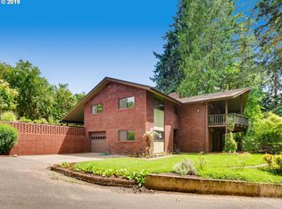 6451 S Miller Rd, Hubbard, OR 97032