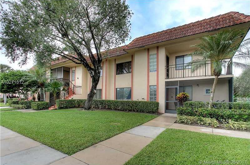 1st image of 357 Lakeview Dr APT 203