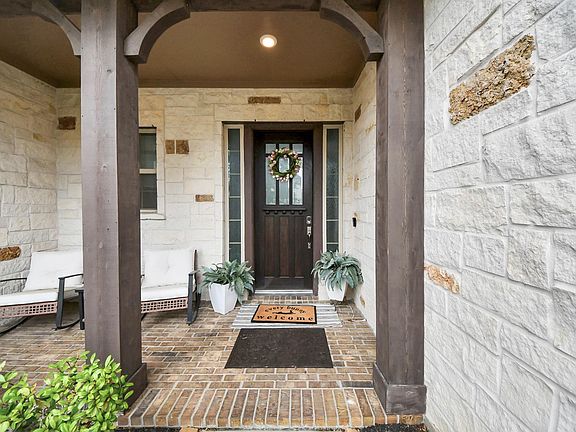 4th image of 14926 Dogwood View Ln