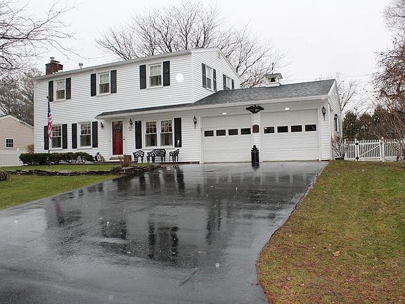 2nd image of 22 Dorset Dr
