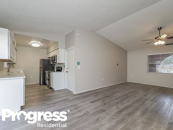5th image of 212 Lake Thomas Dr