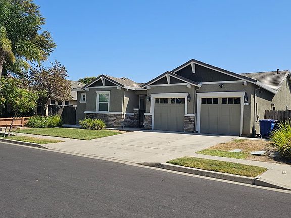 4th image of 1246 Sweet Briar Dr