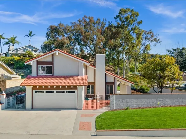 23992 Via La Coruna, Mission Viejo, CA 92691