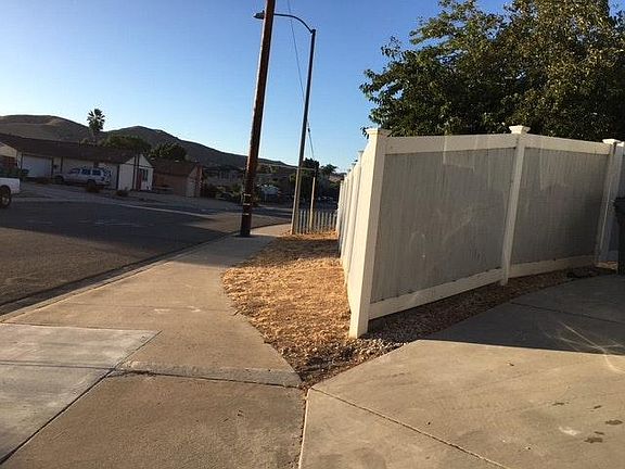 Large Sliding Gate on side