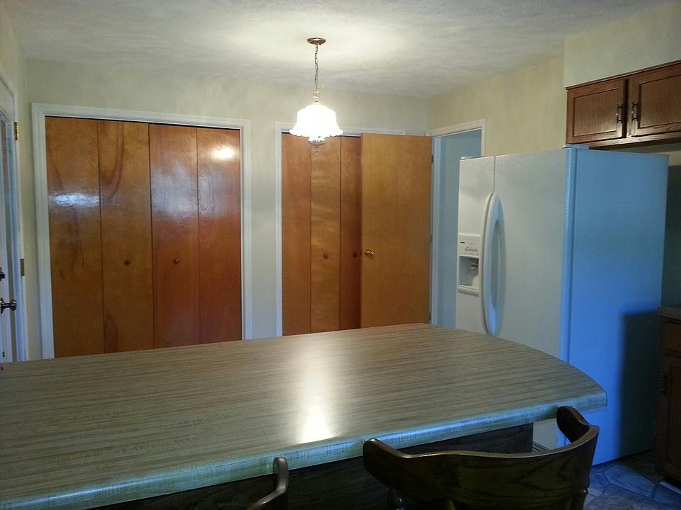 Kitchen/laundry/pantry