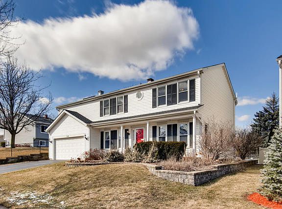 2nd image of 740 Gardenia Ln