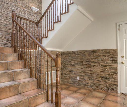 4th image of 428 Pinon Creek Ct SE