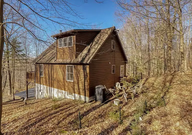 6284 Dublin Hills Rd — Photo 24