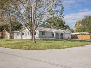 1880 Diane Dr, Clearwater, FL 33759