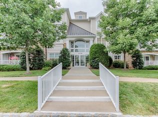 4111 Chesterwood Way, Somerset, NJ 08873