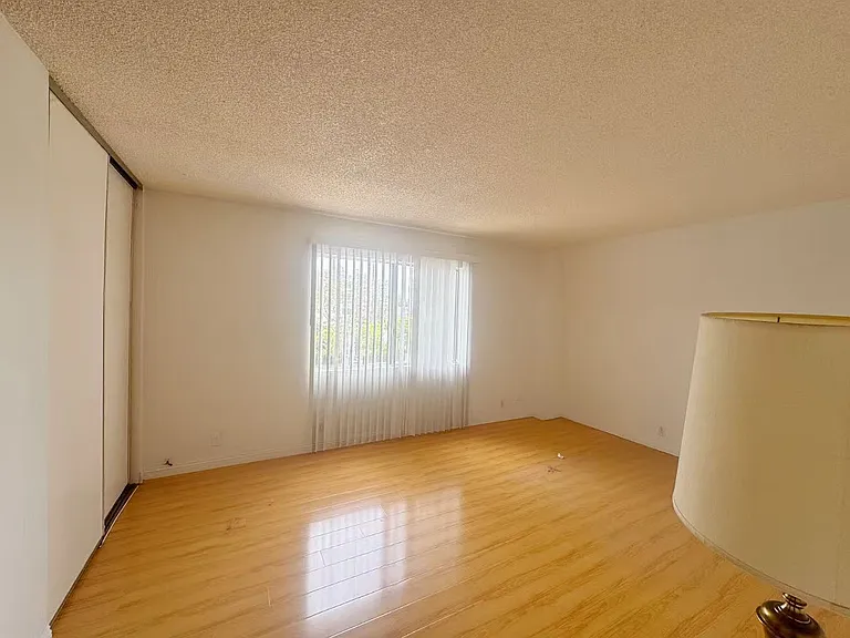 602 N Huntington Ave #1 — Photo 10