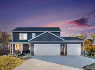 5247 N Point Dr, Pierson, MI 49339