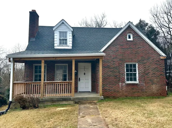 706 Spruce St, Martinsville, VA 24112