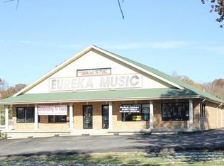 113 Hilltop Village Center Dr, Eureka, MO 63025