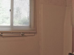 57 Randall Rd, Montague, MA 01351