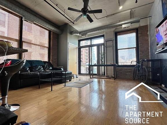 2nd image of 1516 S Wabash Ave #507