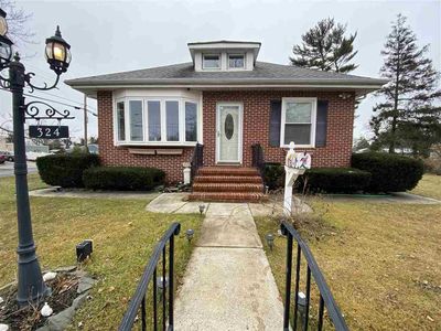 324 Sunny Ave, Somers Point, NJ, 08244
