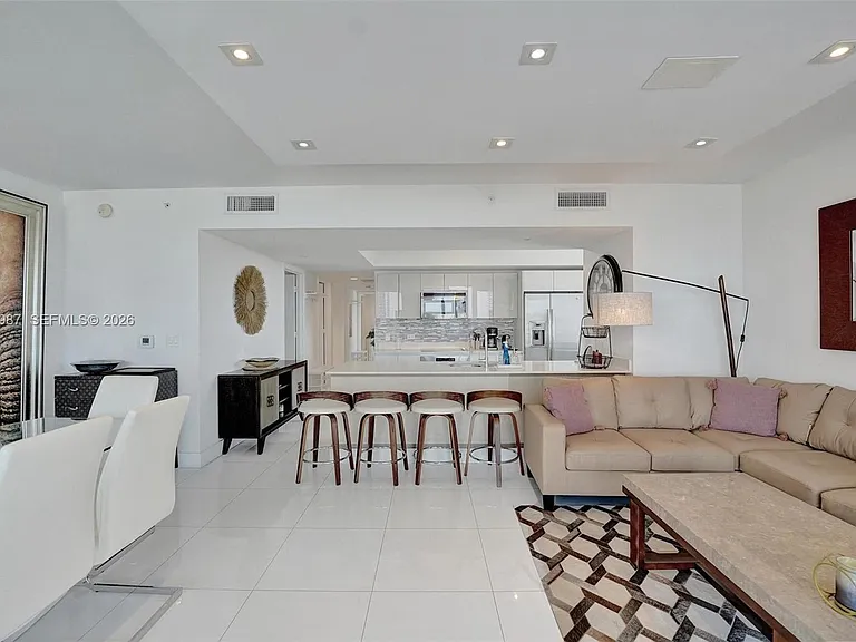 2600 E Hallandale Beach Blvd #T1902 — Photo 11