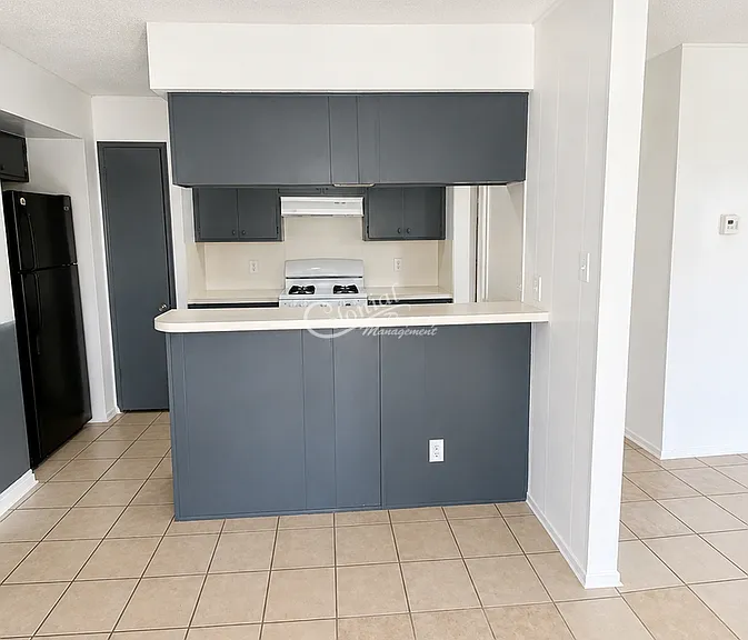 2015 Greenbrook Pkwy #B — Photo 5