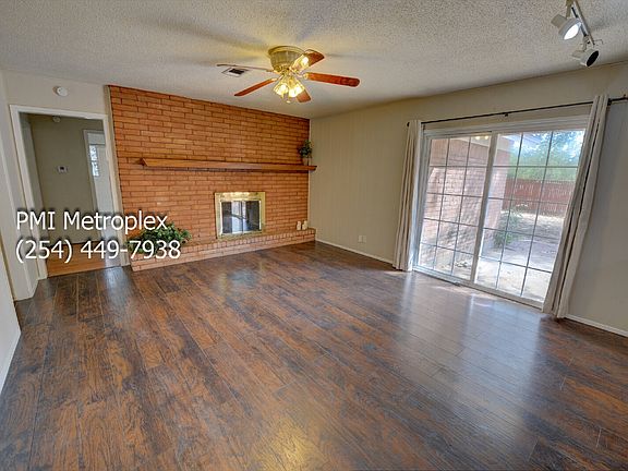4th image of 801 Canyon Ridge Dr