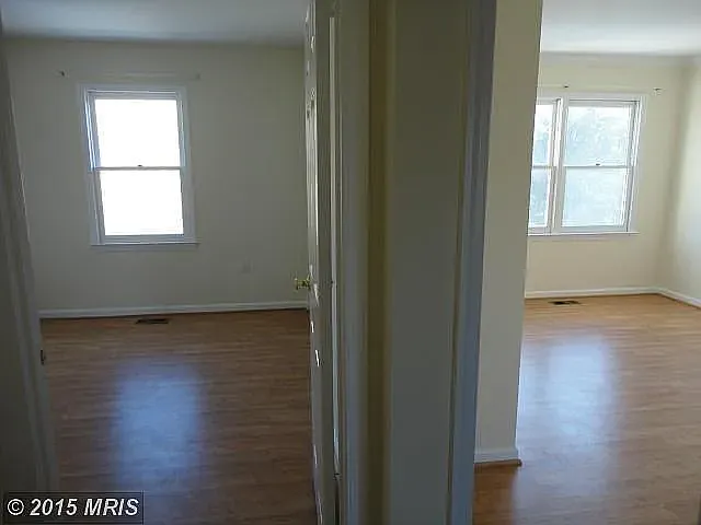 605 Whitcliff Ct — Photo 8