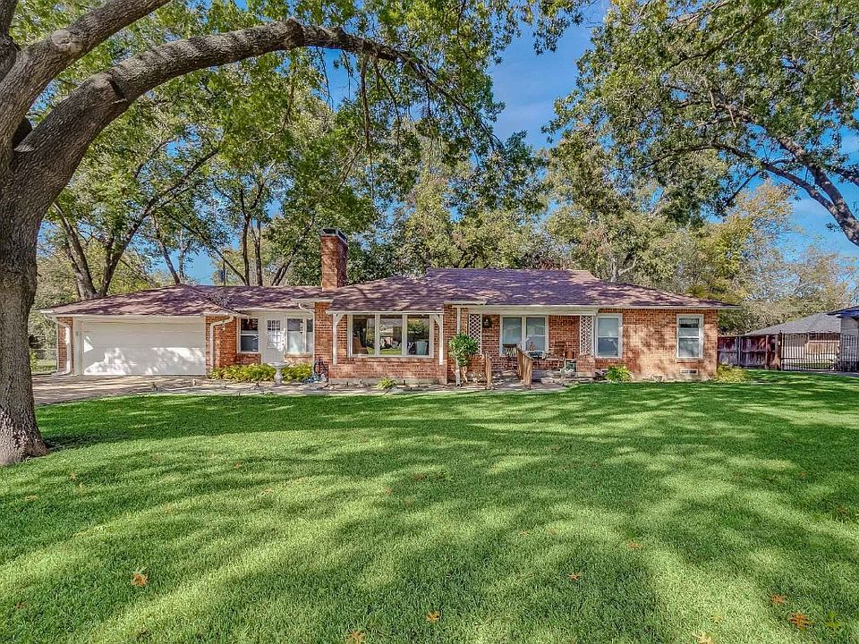 1st image of 9327 Forest Hills Blvd