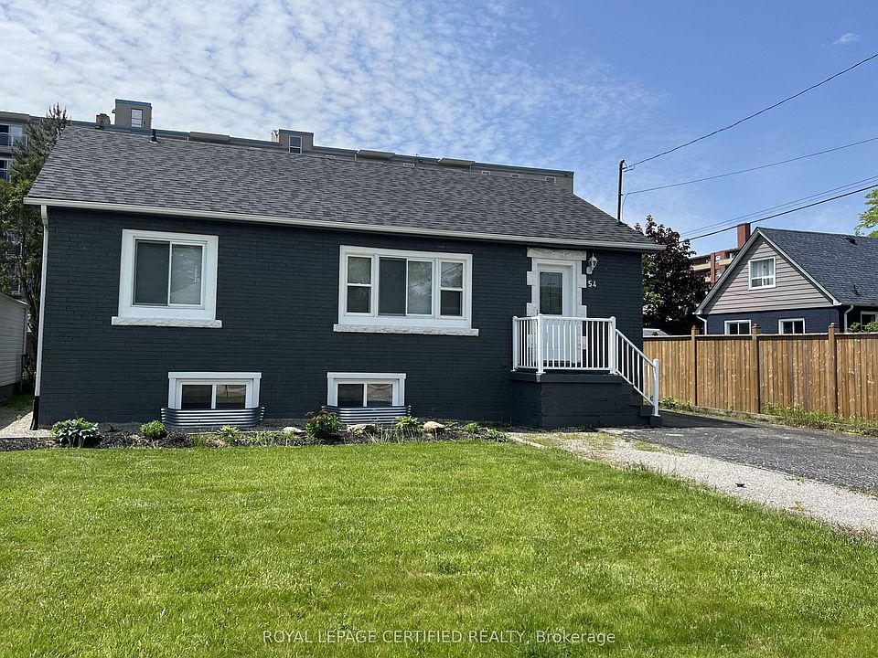 1st image of 54 Duncombe Dr