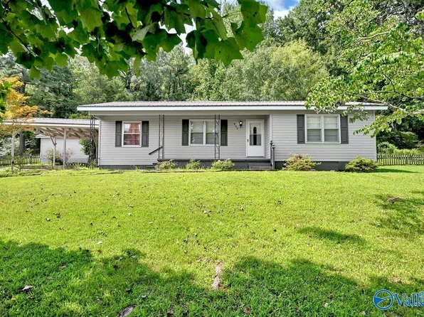 909 Woodruff Rd SW, Decatur, AL 35603