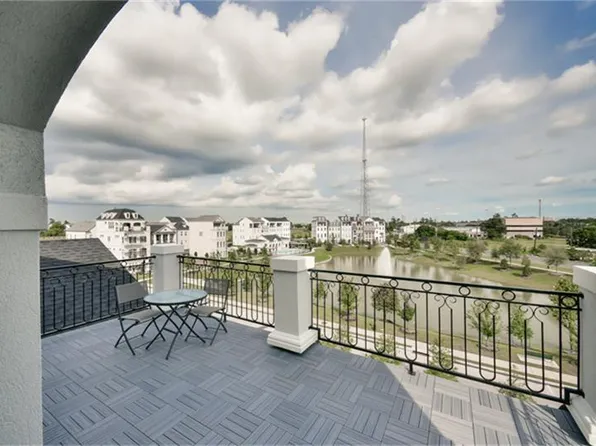 826 Dunleigh Meadows Ln, Houston, TX 77055