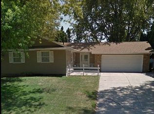 3369 Monticello Ave, Waterloo, IA 50701