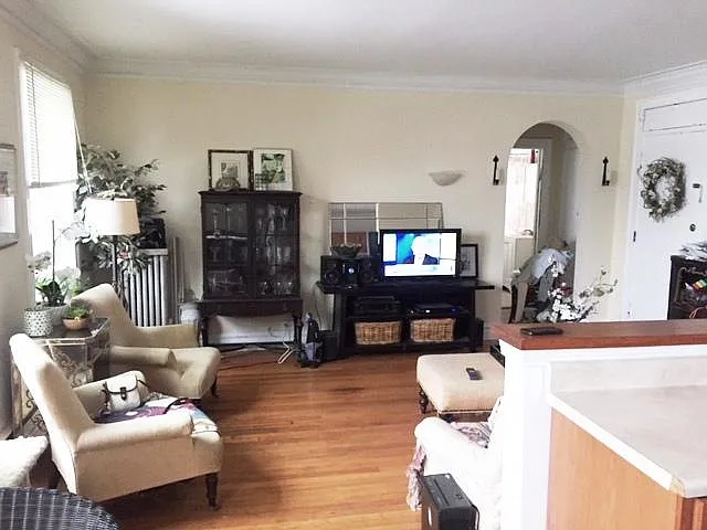 918 Greenbay Rd #2L — Photo 5