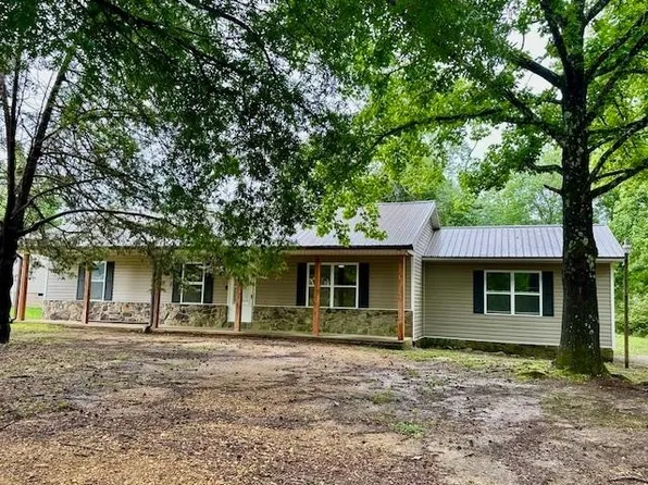 15 Brookwood Loop, Adamsville, TN 38310