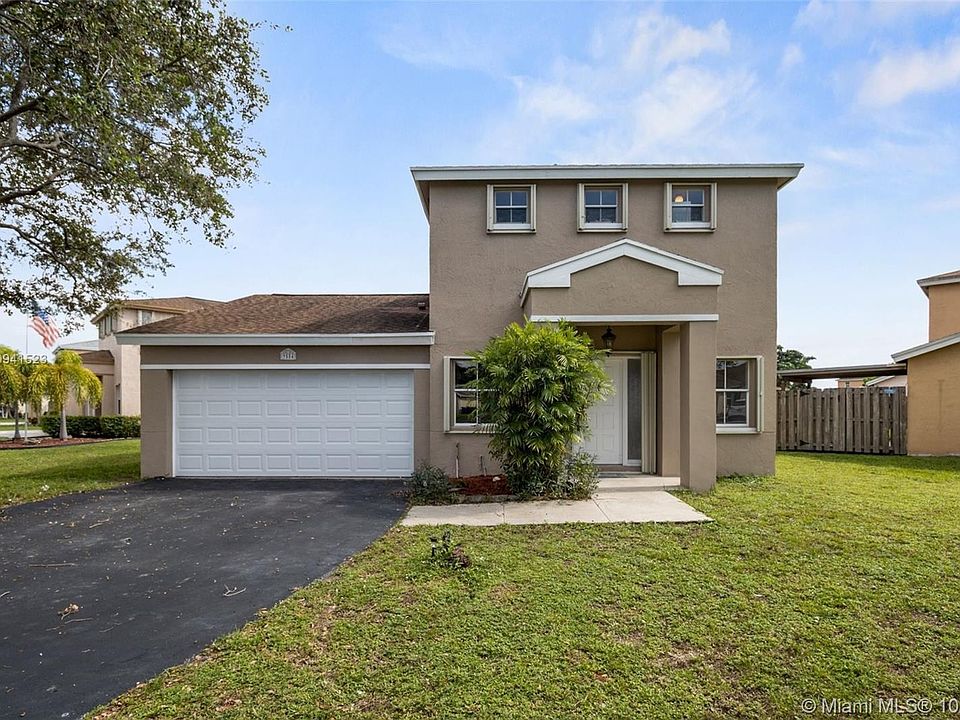 1st image of 9584 NW 52nd Mnr
