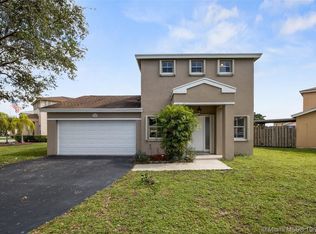 9584 NW 52nd Mnr, Fort Lauderdale, FL 33351