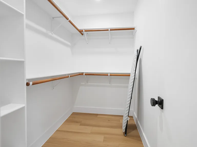 10803 Burnwood Dr — Photo 25