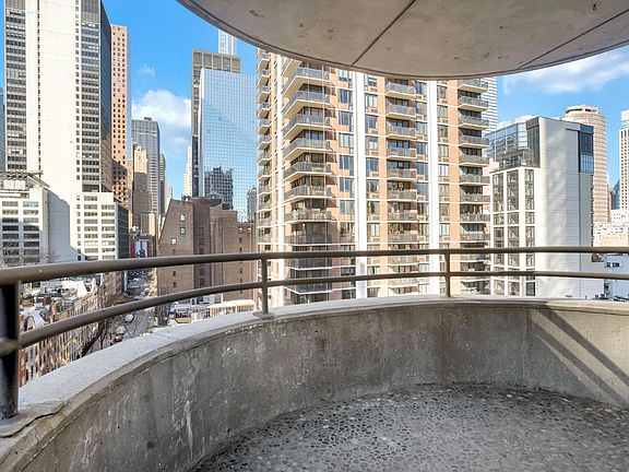 3rd image of 303 E 49th St #12