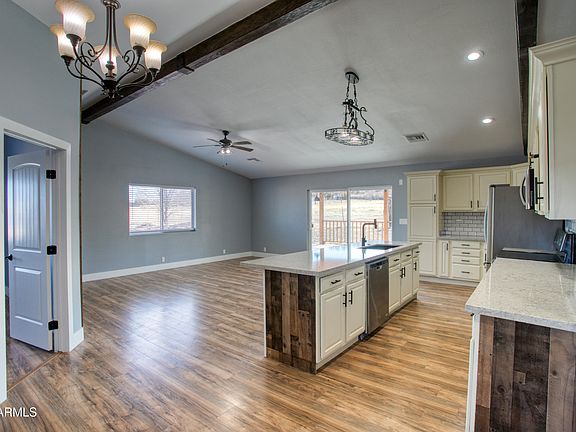 4th image of 97 Mulligan Road