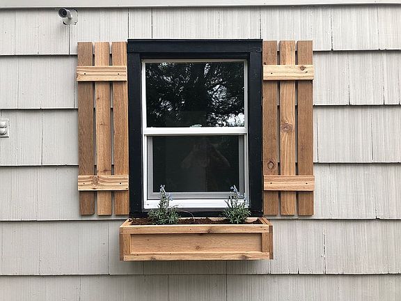5th image of 1233 E 43rd Ave