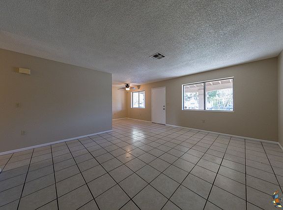 3rd image of 929 Salvador Guilin St