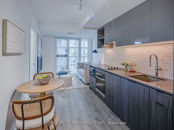 252 Church St #2308, Toronto, ON M5B 0E6