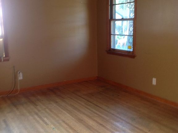 5th image of 4238 Gailwood Ave