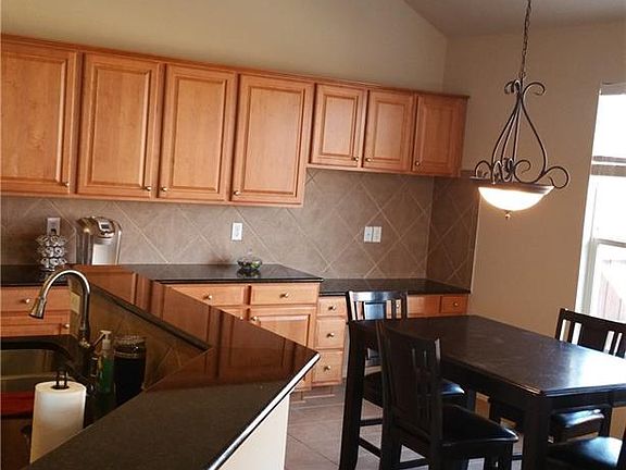 3rd image of 1403 Elkmont Dr