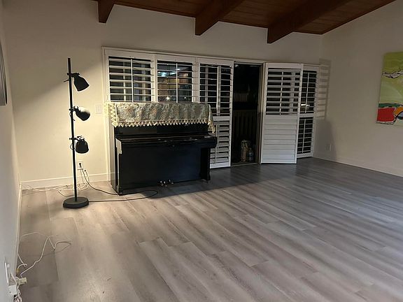 4th image of 6542 Ocean Crest Dr APT C308